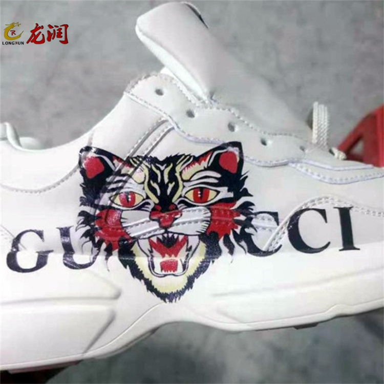 uv打印機(jī),uv平板打印機(jī),萬能打印機(jī),uv彩印機(jī),uv打印機(jī)廠家,龍潤(rùn)